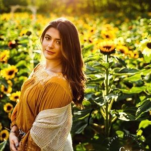 Meet your Posher, Nina